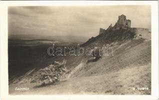 Csejte, Csejthe, Cachtice; Báthory vár / Hrad Báthorovcov / castle ruins