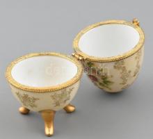 Faberge jellegű porcelán tojás, matricás, jelzett, kis kopásnyomokkal, m: 9,5 cm