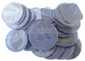 30db-os ázsiai érmetétel, közte Japán, India, Mongólia, Thaiföld, Szingapúr T:2-3
30pcs Asian coin ...