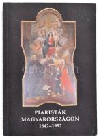 Piaristák Magyarországon. 1642-1992. Rendtörténeti tanulmányok. Szerk.: Holl Béla. Bp., 1992, Magyar Piarista Tartományfőnökség. Kiadói papírkötés.