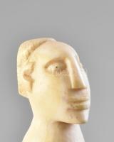 Afrikai harcos csont figura, sérült, m: 15 cm