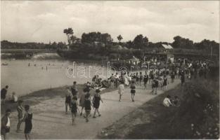 1928 Gyömrő, Tó strand, fürdőzők. Hafa kiadása. Phot. Sarkady (Rb)