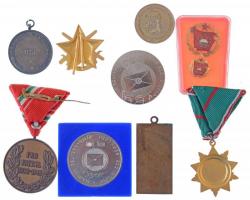 9db-os vegyes emlékérem tétel, benne "Pro Patria 1938-1945" Br érem mellszalagon + 1970. &...