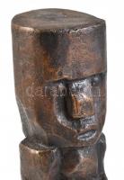 Ismeretlen bronz szobor, húsvét-szigeteki szobor, gránit talapzaton. m: 26 cm