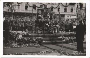 1940 Marosvásárhely, Targu Mures; bevonulás, Horthy, Purgly, City cukrászda / entry of the Hungarian troops, confectionery + 1940 Marosvásárhely visszatért So. Stpl