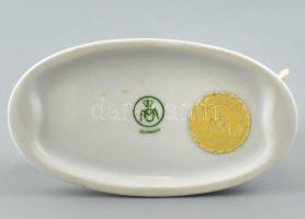 Metzler & Ortloff porcelán kisfiú libával, kézzel festett, jelzett, hibátlan, 10,5x9 cm