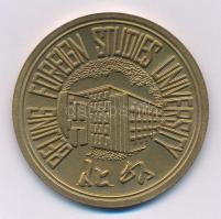 Kína DN Pekingi Idegen Nyelvi Egyetem kétoldalas, aranyozott fém emlékérem (50mm) T:1 China ND Beijing Foreign Studies University two-sided, gilt metal medallion (50mm) C:UNC