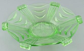Dekoratív kínáló tál, anyagában színezett üveg, kisebb kopásnyomokkal, d: 30 cm