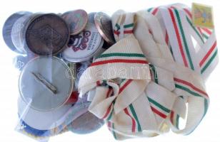 40db-os jelvény-, emlékérem-, és sportérem tétel T:vegyes