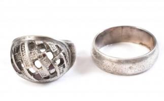 Ezüst (Ag) gyűrű, 2 db, jelzett, br. 9,5 g