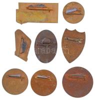 7xklf zománcozott jelvénytétel, főleg "Pedagógus természetbarátok és természetjárók találkozója...