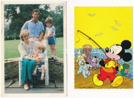 50 db MODERN motívum képeslap érdekesebb darabokkal / 50 modern motive postcards with interesting on...