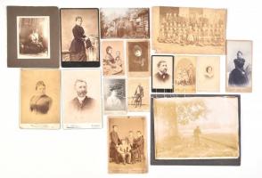 cca 1870-1920 Vegyes fotó tétel, keményhátú fotók, kartonra kasírozottak, fotólap, vegyes méretben