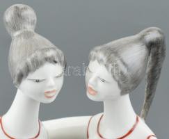 Hollóházi népviseletes lányok, részben kézzel festett, jelzett, apró kopásokkal, m: 23,5 cm