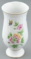 Hollóházi virágmintás porcelán váza, matricás, jelzett, kis kopásnyomokkal, m: 24 cm