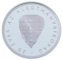 2010. "20 éves az Alkotmánybíróság / A Magyar Köztársaság Alkotmánybírósága 1990-2010" két...