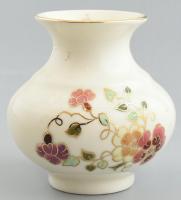 Zsolnay pillangó mintás porcelán vázácska Kézzel festett, jelzett, minimális hibátlan m: 9 cm