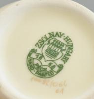 Zsolnay virág mintás vázácska. Kézzel festett, jelzett, hibátlan m: 12 cm