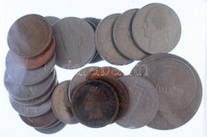 Amerikai Egyesült Államok 28db-os érme tétel, közte 1896-1905. 1c Br (2xklf), 1935. 10c Ag Mercury T:vegyes USA 28pcs of coins lot including 1896-1905. 1 Cent Br (2xdiff), 1935. 10 Cents Ag Mercury C:mixed