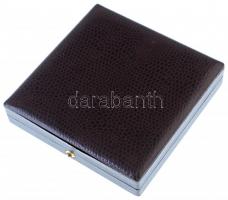 Ligeti Erika (1934-) DN "A Közlekedésért / A Közlekedési, Hírközlési és Vízügyi minisztertől&qu...