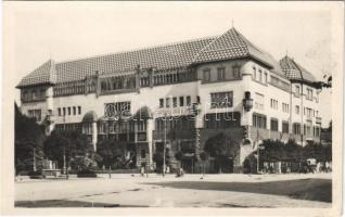 Marosvásárhely, Targu Mures; Kultúrpalota, Közművelődési Ház, Intim étterem, autóbusz / community center, restaurant, autobus (EK)