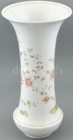 Hollóházi nagy méretű porcelán váza. Kézzel festett, jelzett, hibátlan. 36,5 cm