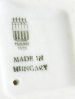 Zsolnay porcelán madár figura. Kézzel festett, jelzett, 
 kopásokkal 11,5 cm