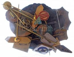 16db-os vegyes jelvénytétel T:vegyes