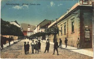 1917 Sátoraljaújhely, Molnár István utca (lyuk / hole)