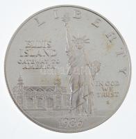 Amerikai Egyesült Államok 1986S 1$ Ag Szabadásg szobor - Ellis Island T:PP fo. USA 1986S 1 Dollar Ag Liberty Statue - Ellis Island C:PP spotted Krause KM#214