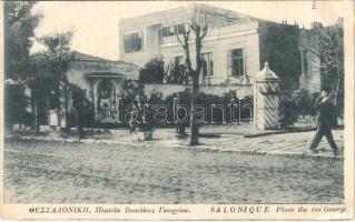 Thessaloniki, Saloniki, Salonica, Salonique; Place du roi George / street view, square (wet damage)