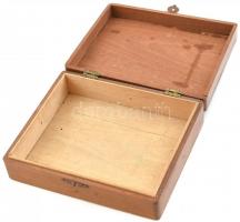 Fadoboz, Tungsram felirattal. Korának megfelelő állapotban. 19x15,5x5,5cm