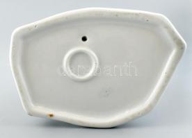 Zsolnay fehér mázas olvasó kisfiú cicával, jelzett (Sinkó András (1901-1976)), kis mázhibákkal, halv...