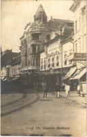 1927 Arad, Str. General Berthelot / street, hotel, bank, shops / utca, Erdélyi Hitelbank rt., szálloda, Glück üzlete. photo (EK)