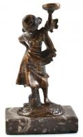 Jelzés nélkül: Táncos lány csörgődobbal. Bronz szobor, márvány talapzaton 22 cm