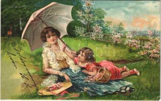 1905 Lady art postcard. Emb. litho (EK)