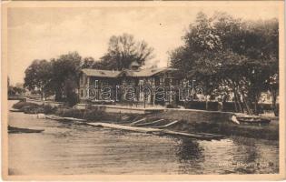 1931 Győr, Regatta ház