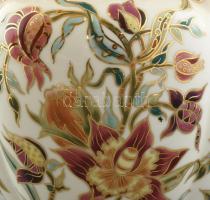 Zsolnay virág mintás áttört kaspó. Kézzel festett, jelzett (Halászné), hibátlan. d:19 cm, m:17 cm