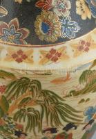 Keleti porcelán váza, jelzett, kopott. m: 35cm