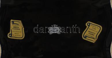 Limoges porcelán doboz, Aranyozott, kék festéssel. Fém rátéttel a tetején. Jelzett, minimális kopáss...