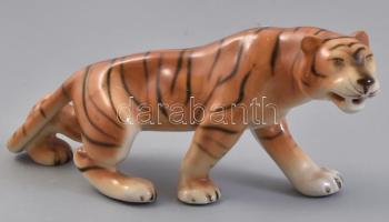 Royal dux porcelán tigris. Kézzel festett, jelzett, hibátlan. 19x8,5 cm