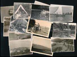 Fürdőzéssel, Balatonnal kapcsolatos képek, 130 db vegyes fotó, közte több feliratozott, 5,5x4 cm és ...