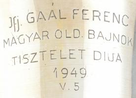 2 db kupa és 3 db fotó, Madách Imre (1921-1994) 428-as rajtszámmal. 
M. Sz. H. Sz. és M.M.Sz. Által...