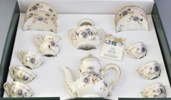 Zsolnay búzavirág mintás 6 személyes mokkás készlet. Kézzel festett, jelzett, hibátlan, eredeti dísz...