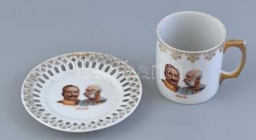 1915 Ferenc József és Vilmos császár arcképével díszített áttört porcelán tálka + csésze. Matricás, jelzés nélkül, kopásokkal. d:12,5 cm