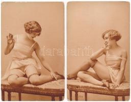 2 db RÉGI finoman erotikus hölgy / 2 pre-1945 gently erotic motive postcards (A. Noyer)