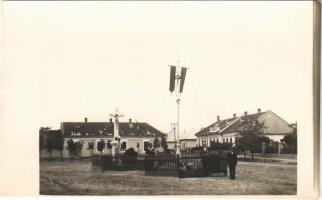 1933 Pély (Heves), Május 28-án felavatott Országzászlója, községháza, darutollas leventék. photo