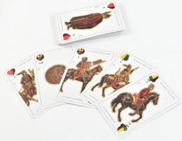 Középkori viseletek 32 lapos magyar kártya