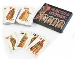 2x55 lapos játékkártya römi, középkori viseletekkel