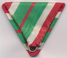 1923. "II. osztályú nem katona állományú Tiszti Szolgálati Jel" eredeti mellszalagja haszn...